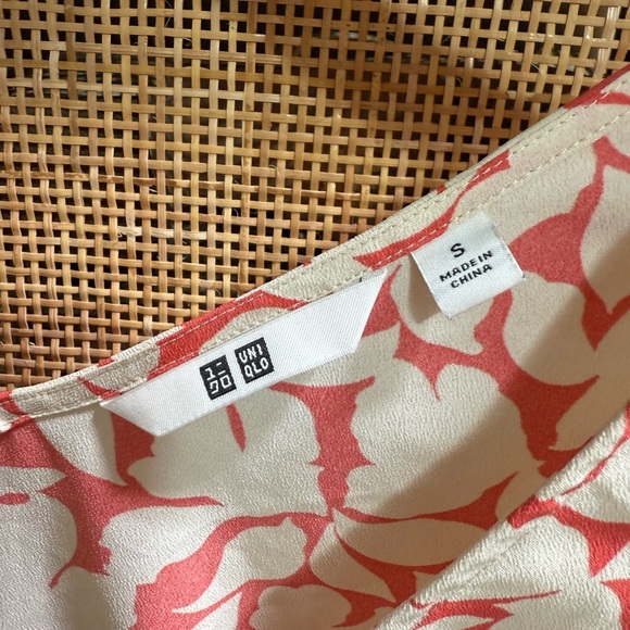 UNIQLO Size-S Floral Sleeveless Dress - Red and White - Picture 4 of 10